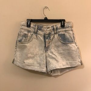 BDG mom jean shorts